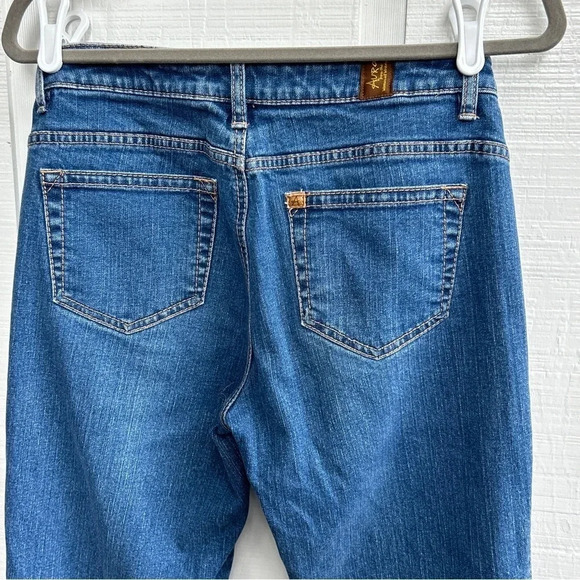Women’s Aura by Wrangler Low Rise Bootcut Medium Wash Riding Jeans / 4P Tall - Picture 3 of 9